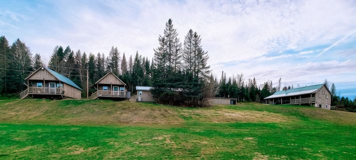 North Maine Cabin 1 • WiFi • Trails • All-Season Hotels in Aroostook County