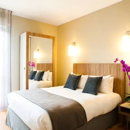 Lagrange Aparthotel Toulouse Saint-Michel Отели рядом с достопримечательностью «Университетский институт рака Онкополе в Тулузе»