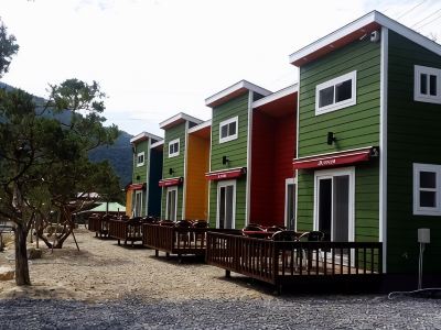 Yeongwol Nature Irang Camp Pension