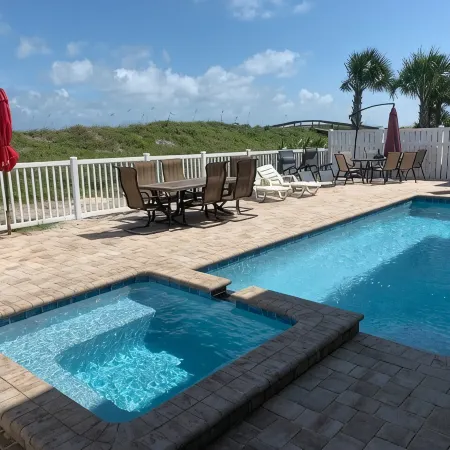 Relaxed Cancellation Policy! Oceanfront home with pool,hot tub, fire pit, bikes.