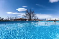 Schuchmann Wines Château,Villas & Spa - piscine
