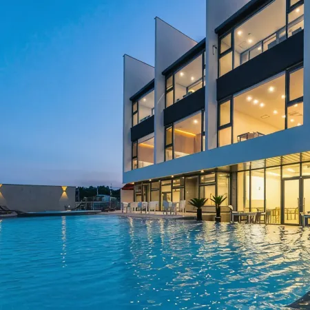 Pohang Red House Ocean Hills Pension