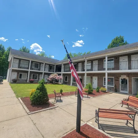 Elk Inn Motel I-77,Exit 85