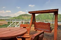 Gapyeong Namisum Rivera Pension - Homestays