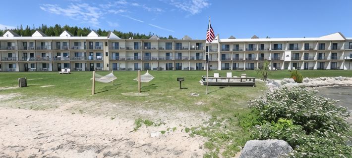 AmericInn by Wyndham Saint Ignace Lakefront Hotels in Mackinac County