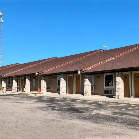 Segovia Lodge Junction TX I -10