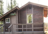 Cozy and Quiet One Bedroom Cabin 1/2 Mile Off Parks Highway Mile 57 in Houston.