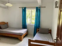 Charming 3 bedroom villa with WiFi and AC in La Gaulette Sea and mountain view - Mountain view