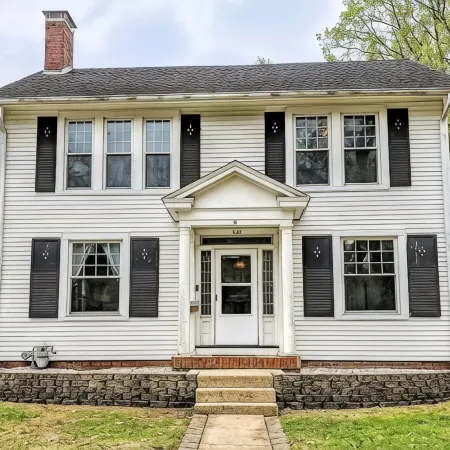 Historic Charming 4BR on the WestEnd near Millikin