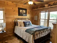 Romantic Mountain view Cabin with Indoor/Outdoor Spa House + Sauna - マウンテンビュー