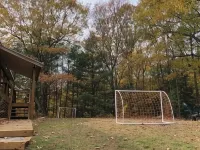 Hickory Hill Mountaintop charming family friendly quiet very private lake view Hotels in Bolton