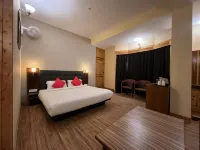 The Jungle Story - Shimla | by Headquarter - navetta aeroportuale