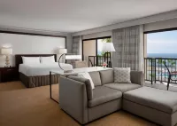 Sonesta Redondo Beach and Marina - parking