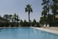 Budget Inn Sanford International Airport - Rooftop Pools