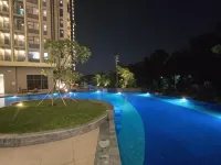 Trans Park Cibubur Apartemen by Mitra Propertindo - Pools