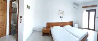 艾爾米奧尼酒店 - 露台