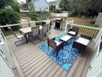 Newly-built 3 beds/2 baths home in Oak Island - 2성급