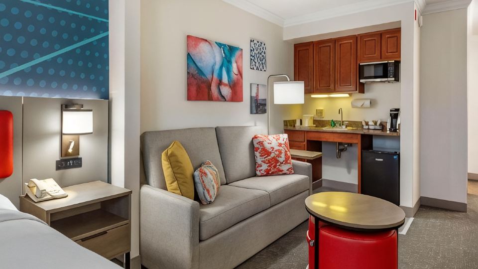 Comfort Inn & Suites