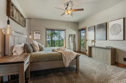Mountain Top Retreat: Hot Tub, Sauna, Fire Pit, Seclusive 5 acres, Sunset Views