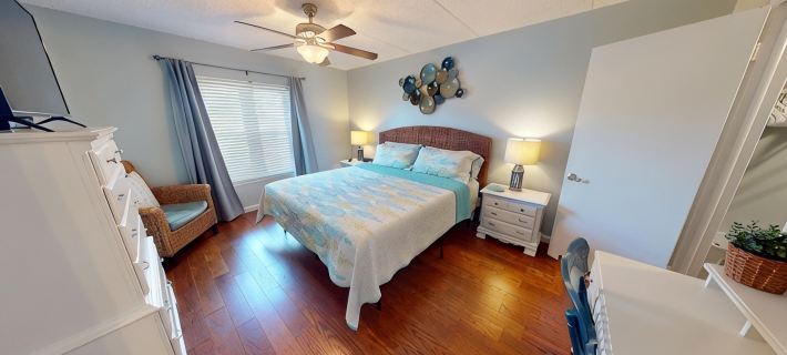 Beautifully Updated 2 Bed / 1 Bath on Intercoastal Hotels in Largo