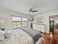 Beach's Edge, On the beach - 4-Star