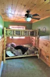 Pet friendly, hot tub, cabin - Chalets