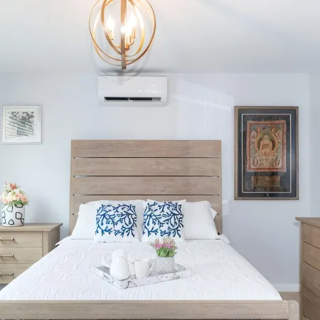 1BR/1BA New Oceanside Condo