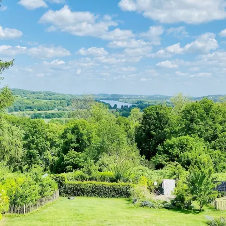 Vacation apartment with lake view in Hattingen - an oasis of well-being in the middle of the Pott!