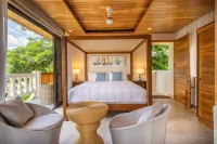 Villa Corina 5 Bedroom Ocean View Home