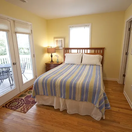 Handicap Friendly Pets Allowed Beach House - Ocean Across the Street with Elevator!