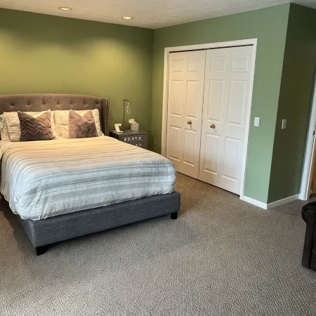 Open Layout Townhome Near All the Fun