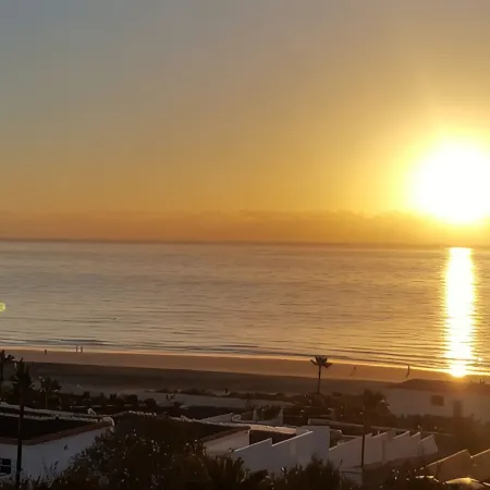 Costa Calma Penthause. Wonderful penthouse On one of the best beaches in Europe
