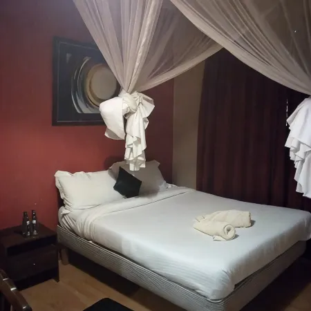 Matuu Ndallas Hotel