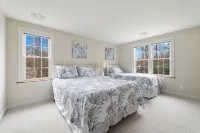 The Driftwood Home, 5 min from Mashpee Commons, AC - 4성급