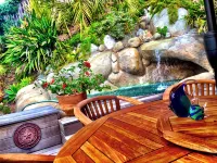 Laguna Beach Sanctuary - Boutique
