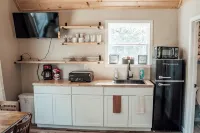 The Pine Hollow Cabin! - 3-Star