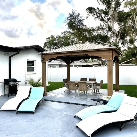 Experience Clearwater charm, just a quick 9-minutes to Tampa Bay