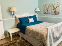 Charming historic loft close to restaurants, shopping and Arkansas river! - balcony