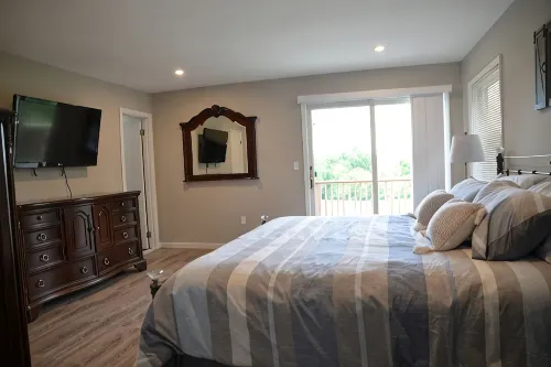 Relax with the whole family at this peaceful place to stay with gorgeous views. - balcony