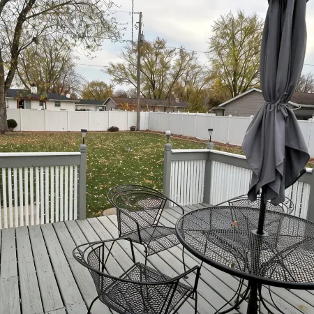 Cozy and  1.1 Miles from Lambeau Field