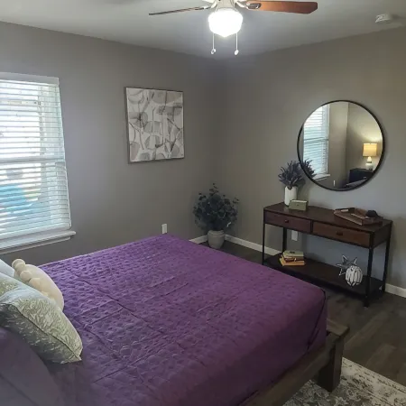 Pet-Friendly Home for 7 with Fire Pit Hoteles en Junction