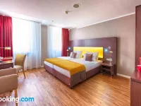 Leonardo Hotel München City Center Hotel berhampiran Stesen Kereta Api Pusat Munich