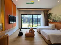 Sabda Alam Hotel & Resort Hotels near Rumah Makan Cibiuk