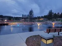 Pikes Peak Views: One Block to Downtown - Homestays