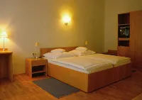 Hotel Zum Scheppen Eck - 2 ดาว