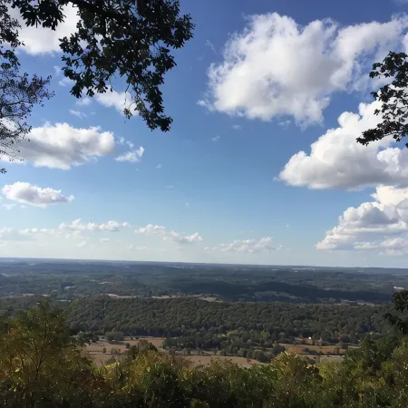 Spectacular Mountain Top cabin Amazing Views Large Balcony With Low Rates