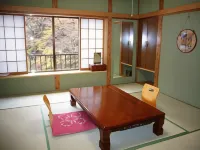 山野四萬溫泉旅館 - 2 星級