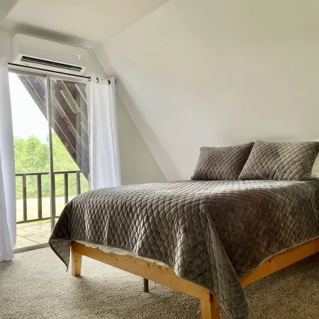 Cozy A-Frame Near Cave Run Lake - Private, Firepit, Deck, Sleeps 6