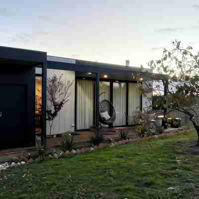 Cosy “Mod” in Clunes Hotel Exterior