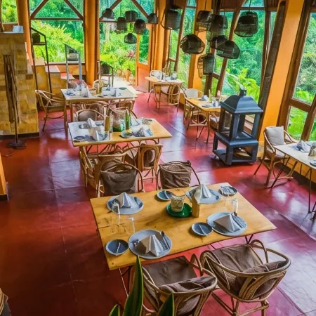 Karama Lodge